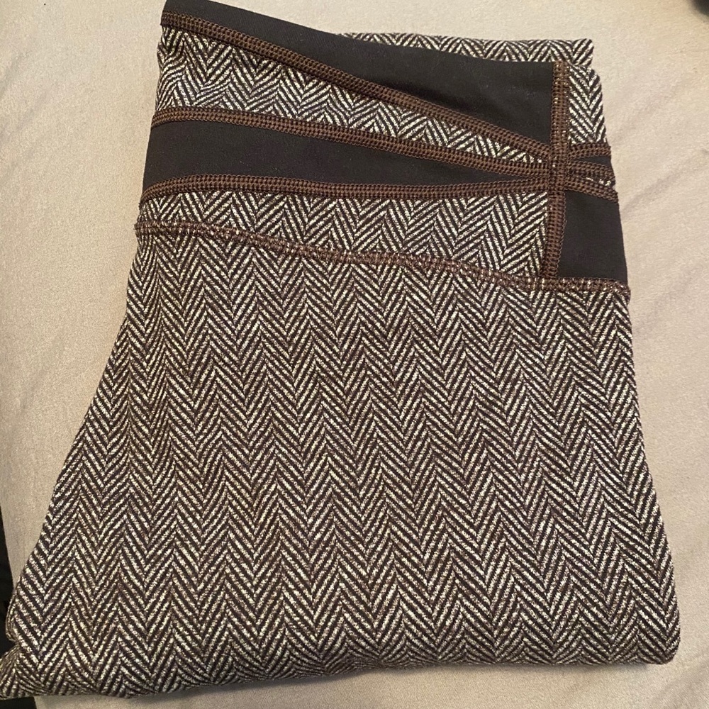 Lululemon Wunder Under Regular Rise 31”
